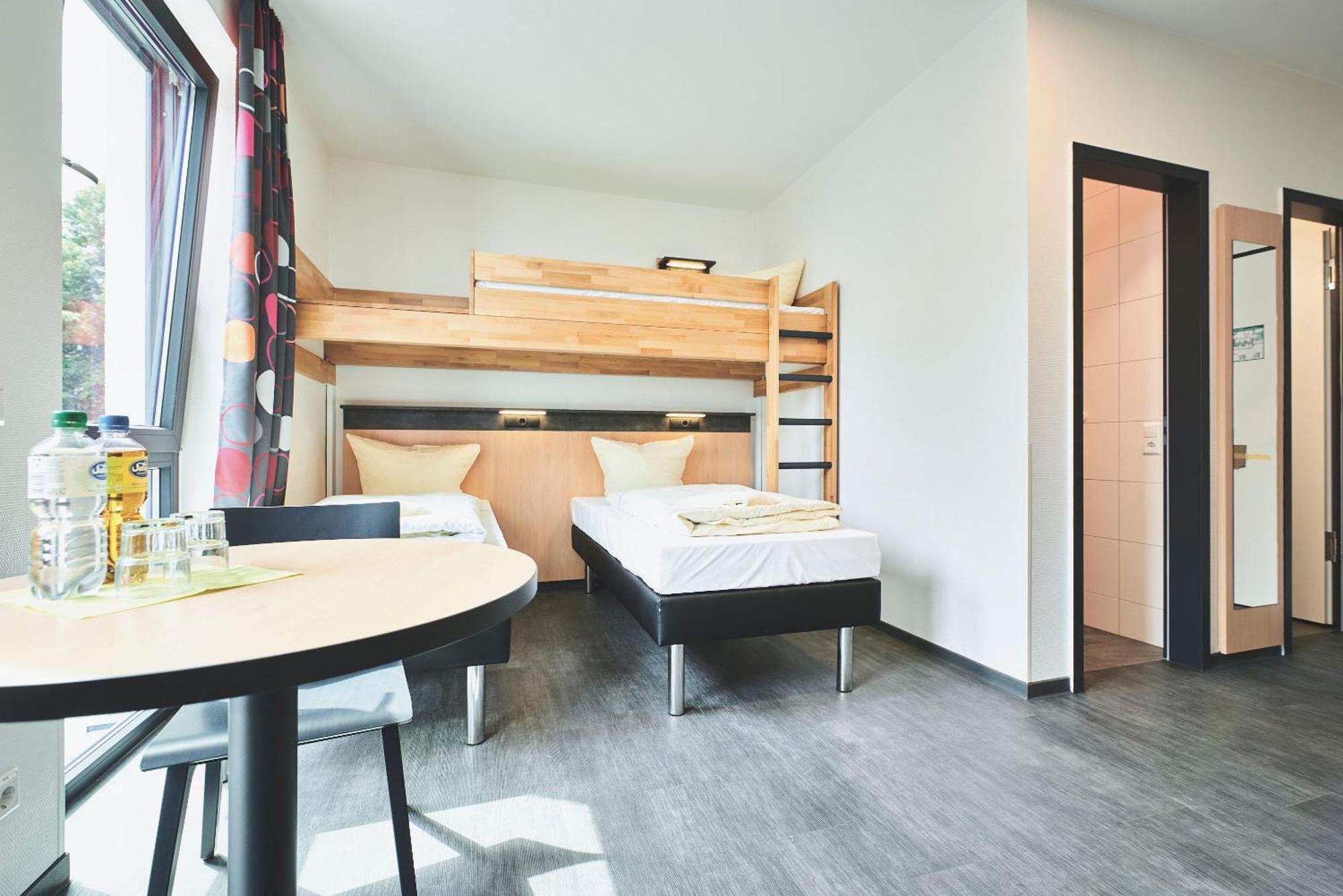 Jugendgaestehaus Aasee Munster  Bagian luar foto